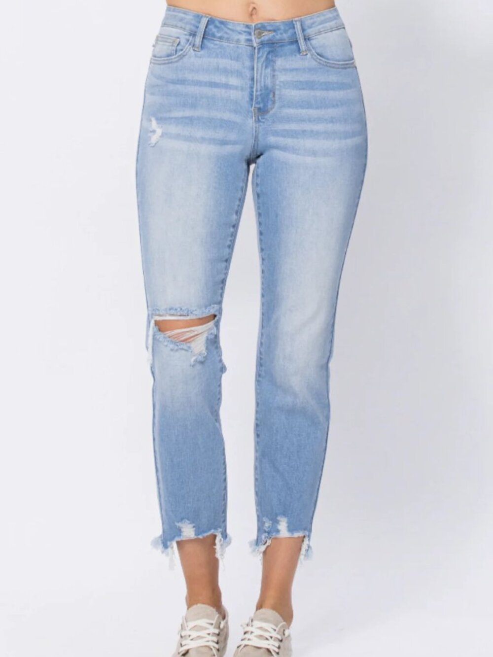 Judy Blue Light Wash Distressed Boyfriend Jeans Raw Hem Denim
